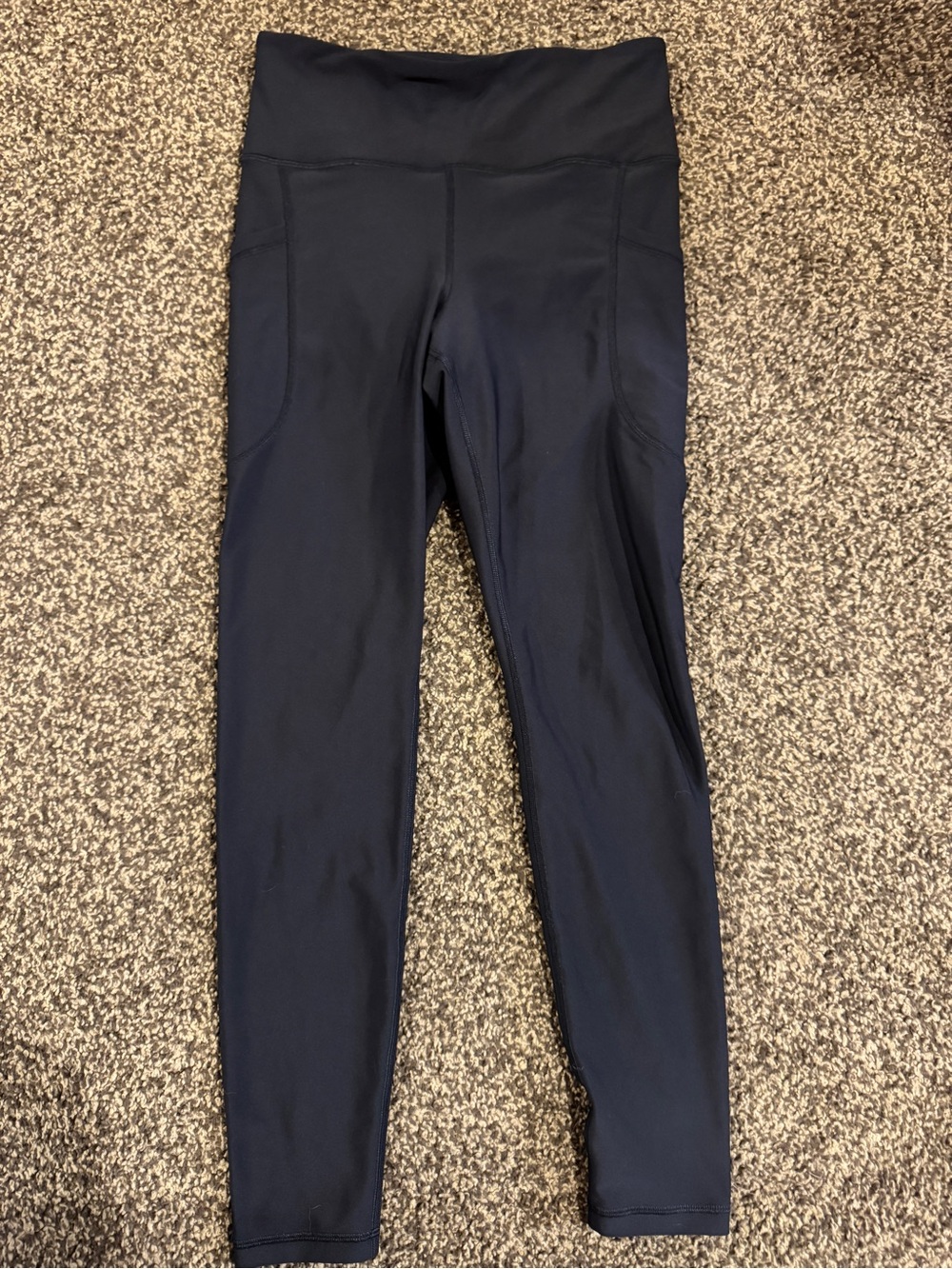 Old Navy Active Powersoft “Go Dry” High Rise Black Classic Leggings—Medium